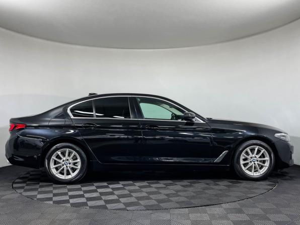 BMW 5 серии VII (G30/G31/G38) Рестайлинг с пробегом 2021 года, цена 4 258 000 рублей, 97000 км, седан, Автокод Объявления