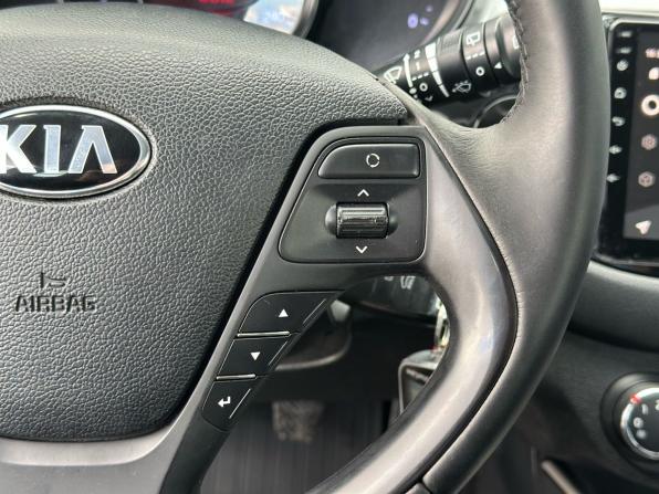 Kia Ceed II с пробегом 2015 года, цена 999 000 рублей, 160000 км, хэтчбек, Автокод Объявления
