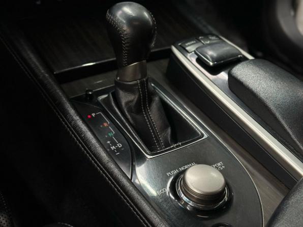 Lexus GS IV с пробегом 2013 года, цена 2 459 900 рублей, 182955 км, седан, Автокод Объявления