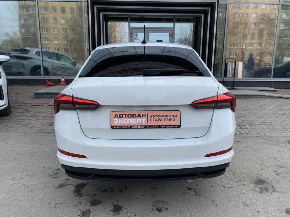 Skoda Rapid II с пробегом 2020 года, цена 1 588 000 рублей, 58862 км, лифтбек, Автокод Объявления