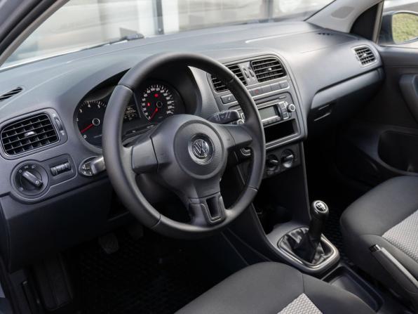 Volkswagen Polo V с пробегом 2010 года, цена 667 000 рублей, 130464 км, хэтчбек, Автокод Объявления