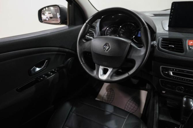 Renault Fluence I с пробегом 2011 года, цена 749 000 рублей, 191500 км, седан, Автокод Объявления