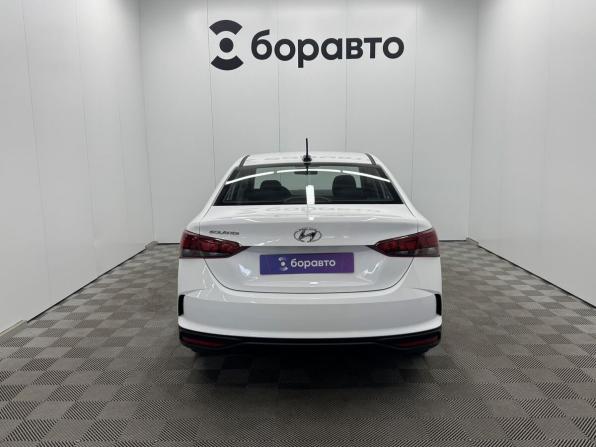 Hyundai Solaris II Рестайлинг с пробегом 2022 года, цена 1 540 000 рублей, 90922 км, седан, Автокод Объявления