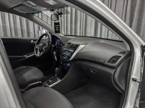 Hyundai Solaris I Рестайлинг с пробегом 2014 года, цена 880 000 рублей, 184000 км, седан, Автокод Объявления