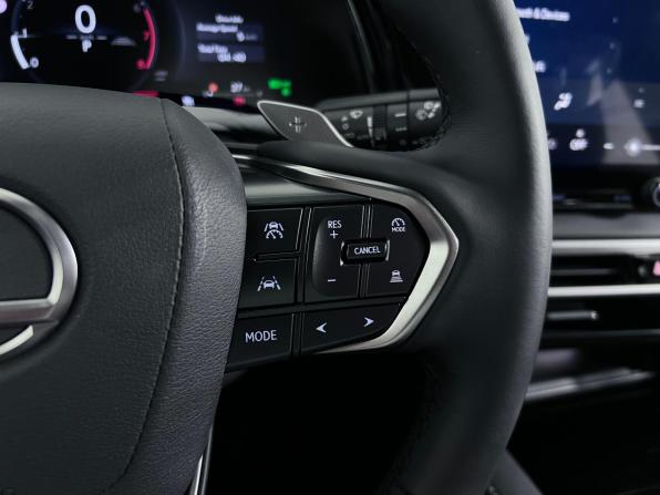 Lexus RX V с пробегом 2026 года, цена 8 290 000 рублей, 20 км, внедорожник, Автокод Объявления