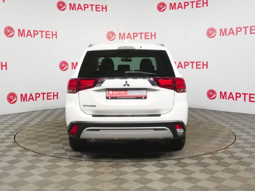 Mitsubishi Outlander III Рестайлинг 3 Вологда  - изображение 6