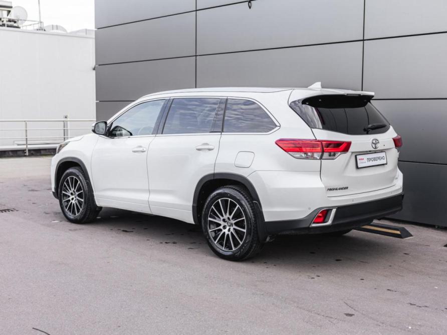 Toyota Highlander III (XU50) Рестайлинг Москва  - изображение 4