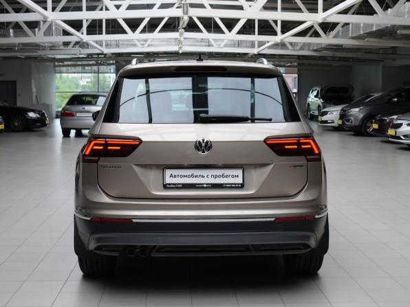 Volkswagen Tiguan II с пробегом 2018 года, цена 2 405 000 рублей, 73063 км, внедорожник, Автокод Объявления