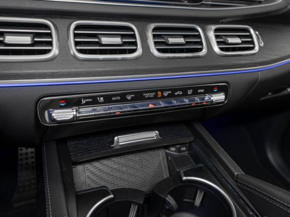 Mercedes-Benz GLS II (X167) Рестайлинг с пробегом 2024 года, цена 15 400 000 рублей, 57 км, внедорожник, Автокод Объявления