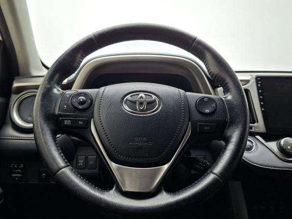 Toyota RAV4 IV (XA40) с пробегом 2013 года, цена 1 669 000 рублей, 248500 км, внедорожник, Автокод Объявления