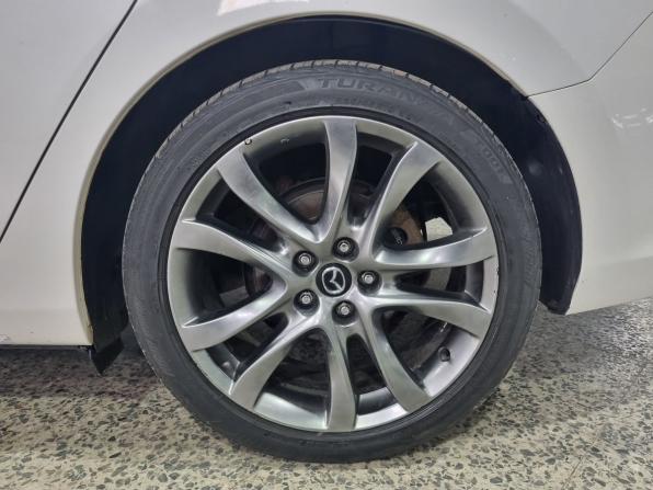 Mazda 6 III (GJ) Рестайлинг с пробегом 2016 года, цена 1 330 000 рублей, 218658 км, седан, Автокод Объявления