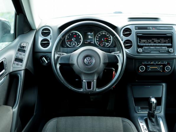 Volkswagen Tiguan I Рестайлинг с пробегом 2011 года, цена 1 459 000 рублей, 182014 км, внедорожник, Автокод Объявления