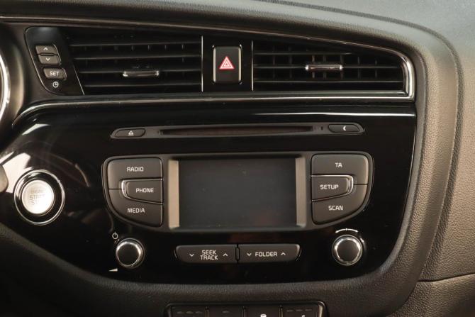 Kia Ceed II с пробегом 2015 года, цена 1 349 000 рублей, 150000 км, хэтчбек, Автокод Объявления