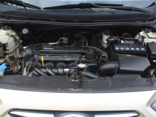 Hyundai Solaris I с пробегом 2013 года, цена 640 000 рублей, 130642 км, хэтчбек, Автокод Объявления