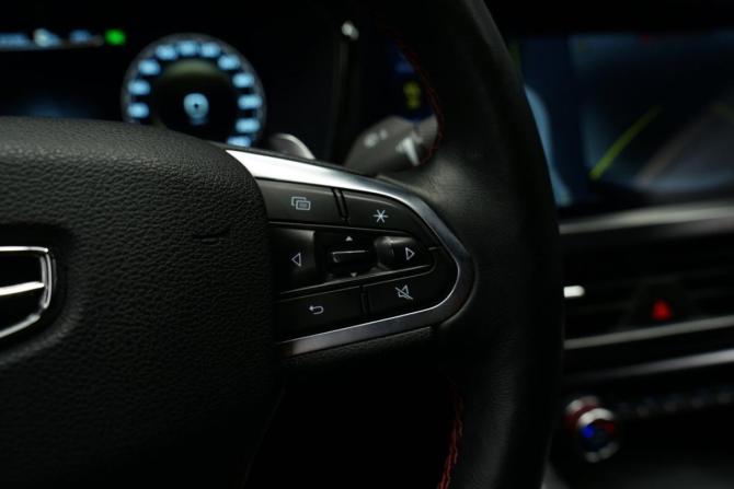 Geely Tugella I Рестайлинг с пробегом 2023 года, цена 3 194 000 рублей, 38105 км, внедорожник, Автокод Объявления