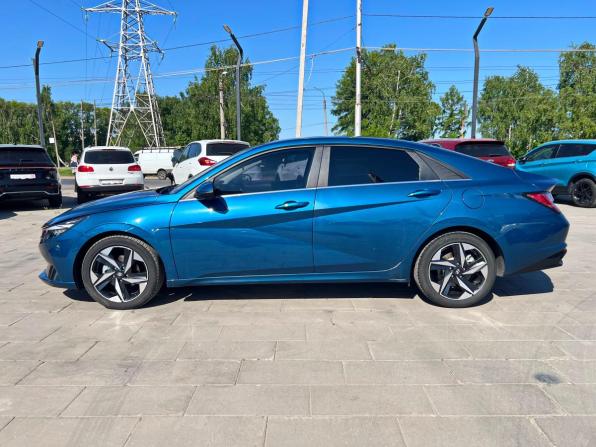 Hyundai Elantra VII (CN7) с пробегом 2023 года, цена 2 025 000 рублей, 45494 км, седан, Автокод Объявления