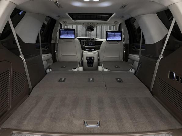 GMC Yukon V с пробегом 2022 года, цена 11 350 000 рублей, 34500 км, внедорожник, Автокод Объявления