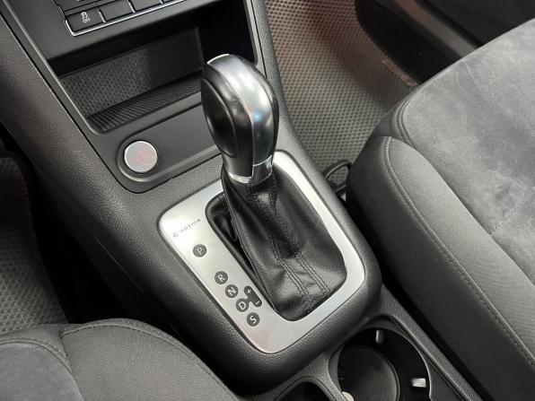 Volkswagen Tiguan I Рестайлинг с пробегом 2012 года, цена 1 499 000 рублей, 156000 км, внедорожник, Автокод Объявления