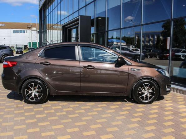 Kia Rio III Рестайлинг с пробегом 2015 года, цена 936 000 рублей, 168000 км, седан, Автокод Объявления