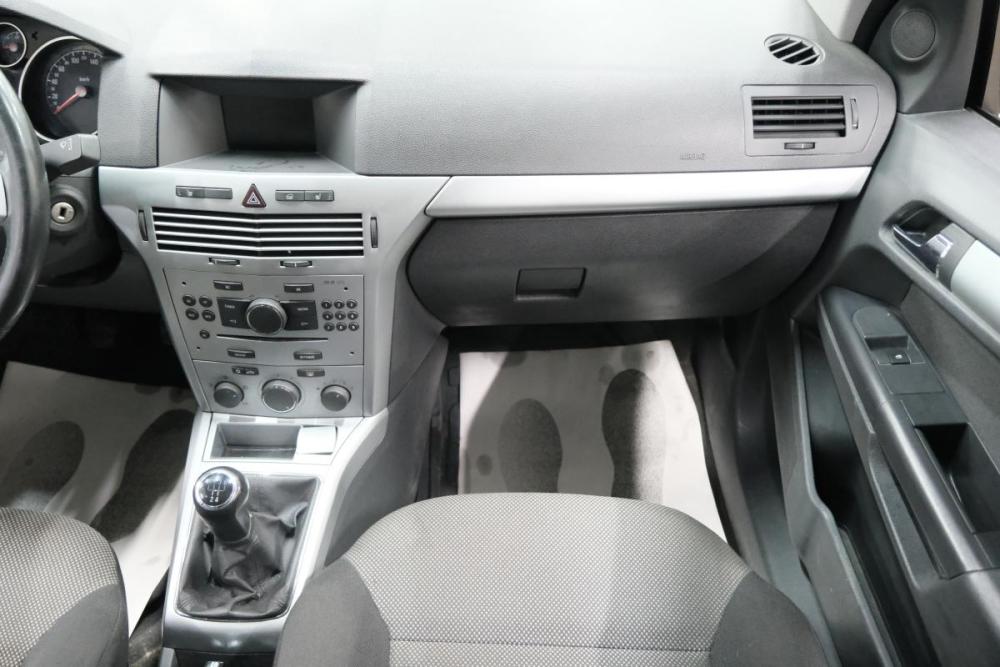 Opel Astra H Рестайлинг Омск  - изображение 20
