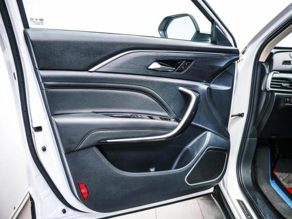 FAW Bestune T77 I с пробегом 2020 года, цена 1 670 000 рублей, 28558 км, внедорожник, Автокод Объявления
