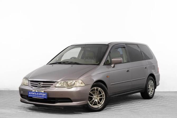 Honda Odyssey II Рестайлинг с пробегом 2003 года, цена 779 000 рублей, 207000 км, компактвэн, Автокод Объявления