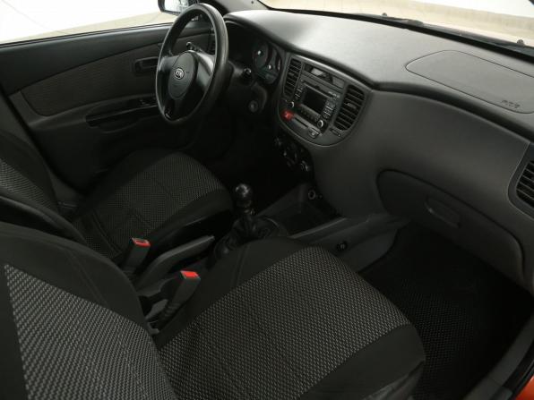 Kia Rio II Рестайлинг с пробегом 2010 года, цена 358 000 рублей, 130700 км, хэтчбек, Автокод Объявления