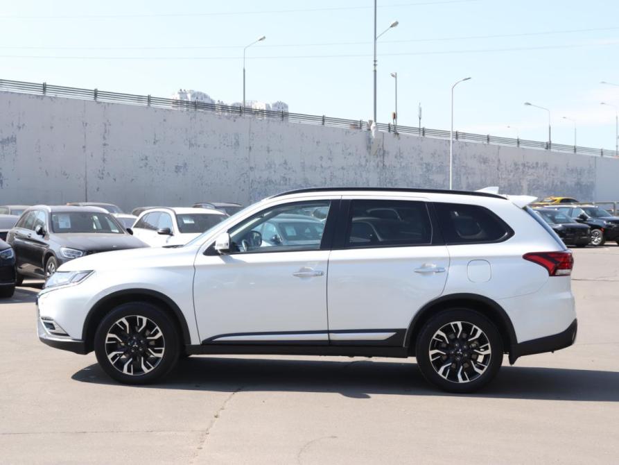 Mitsubishi Outlander III Рестайлинг 3 Москва  - изображение 9