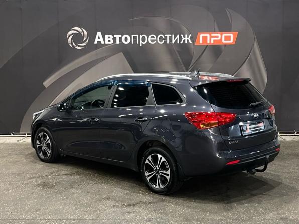 Kia Ceed II Рестайлинг с пробегом 2017 года, цена 1 128 000 рублей, 204505 км, универсал, Автокод Объявления