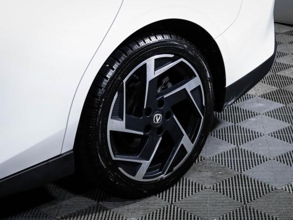 Changan Lamore с пробегом 2024 года, цена 1 980 000 рублей, 24373 км, седан, Автокод Объявления