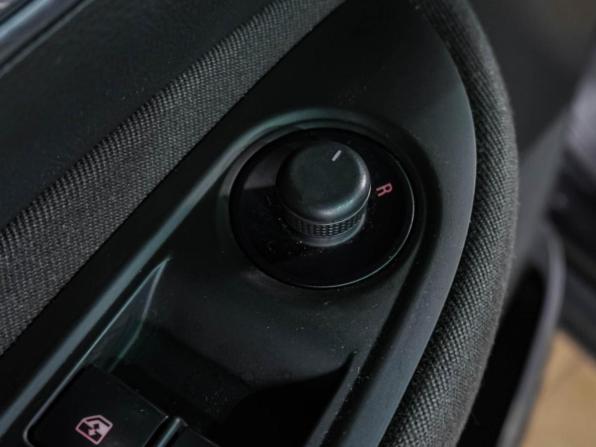 Opel Mokka I с пробегом 2013 года, цена 909 000 рублей, 281899 км, внедорожник, Автокод Объявления