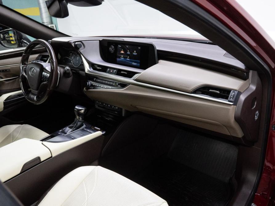 Lexus ES VII Тюмень  - изображение 19
