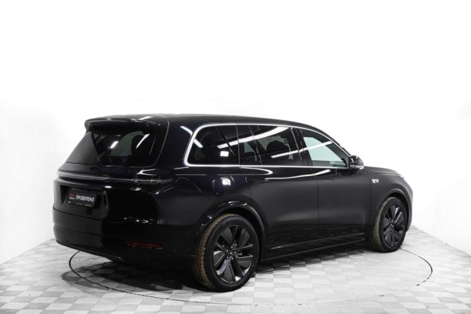 Li Auto (Lixiang) L9 I Рестайлинг с пробегом 2024 года, цена 7 099 000 рублей, 59110 км, внедорожник, Автокод Объявления