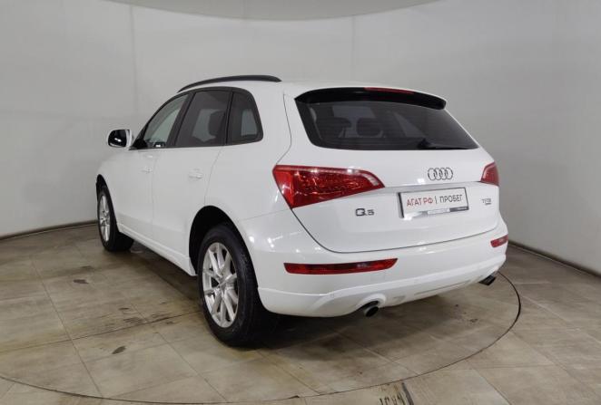Audi Q5 I (8R) с пробегом 2011 года, цена 1 350 000 рублей, 236333 км, внедорожник, Автокод Объявления