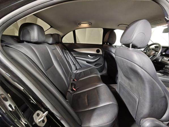 Mercedes-Benz E-Класс V (W213 S213 C238) Рестайлинг с пробегом 2021 года, цена 2 399 000 рублей, 482266 км, седан, Автокод Объявления