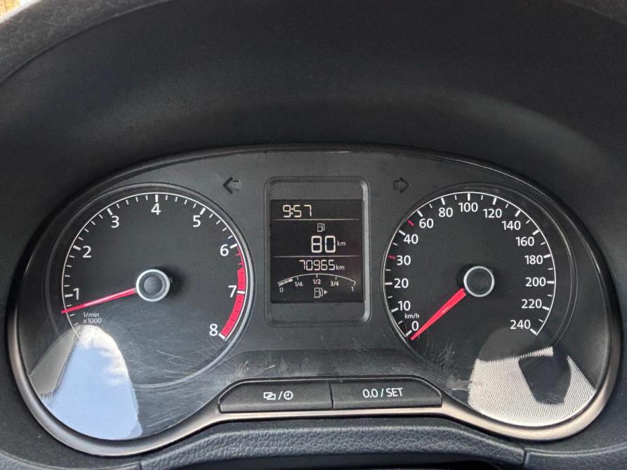 Volkswagen Polo V Псков  - изображение 10