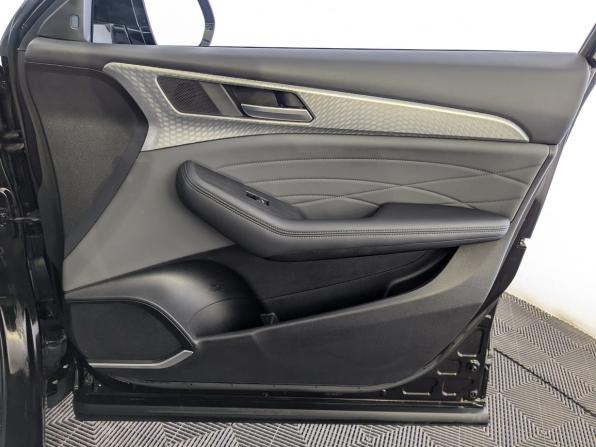 Haval F7x I Рестайлинг с пробегом 2023 года, цена 2 250 000 рублей, 39934 км, внедорожник, Автокод Объявления