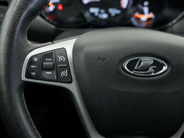 Lada (ВАЗ) Vesta I с пробегом 2020 года, цена 1 091 000 рублей, 69077 км, седан, Автокод Объявления
