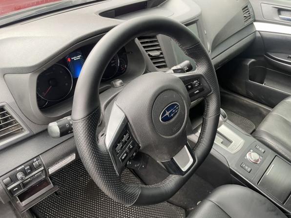 Subaru Legacy V с пробегом 2011 года, цена 1 052 000 рублей, 331546 км, универсал, Автокод Объявления