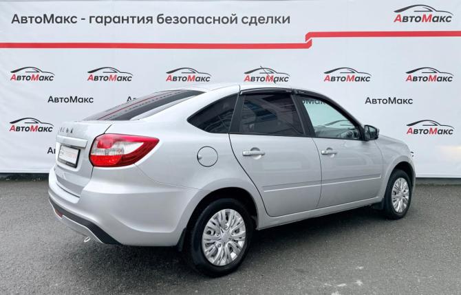 Lada (ВАЗ) Granta I Рестайлинг с пробегом 2024 года, цена 900 000 рублей, 25650 км, седан, Автокод Объявления