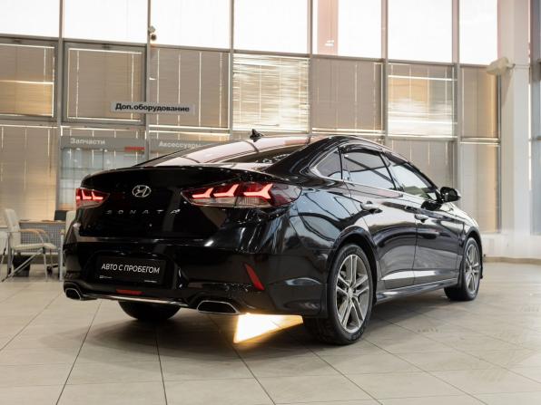 Hyundai Sonata VII (LF) Рестайлинг с пробегом 2017 года, цена 1 620 000 рублей, 186304 км, седан, Автокод Объявления