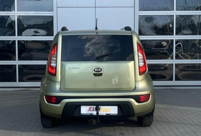Kia Soul I Рестайлинг с пробегом 2013 года, цена 790 000 рублей, 267137 км, хэтчбек, Автокод Объявления
