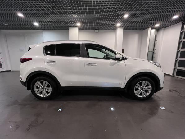 Kia Sportage IV с пробегом 2017 года, цена 1 790 000 рублей, 175308 км, внедорожник, Автокод Объявления