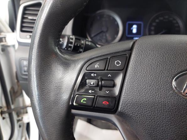 Hyundai Tucson III с пробегом 2016 года, цена 1 760 000 рублей, 180000 км, внедорожник, Автокод Объявления