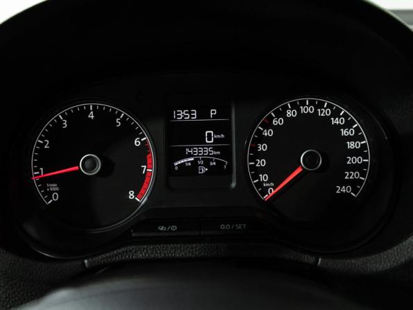Volkswagen Polo V Рестайлинг с пробегом 2017 года, цена 1 149 700 рублей, 143331 км, седан, Автокод Объявления