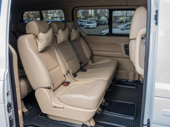 Hyundai H-1 II Рестайлинг 2 с пробегом 2020 года, цена 3 585 000 рублей, 139290 км, минивэн, Автокод Объявления