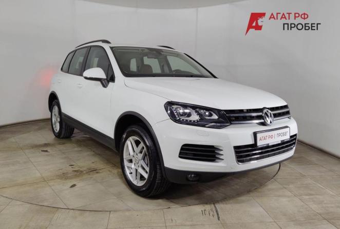 Volkswagen Touareg II Рестайлинг с пробегом 2014 года, цена 1 990 000 рублей, 249500 км, внедорожник, Автокод Объявления