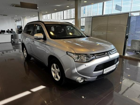 Mitsubishi Outlander III с пробегом 2012 года, цена 1 199 000 рублей, 191762 км, внедорожник, Автокод Объявления