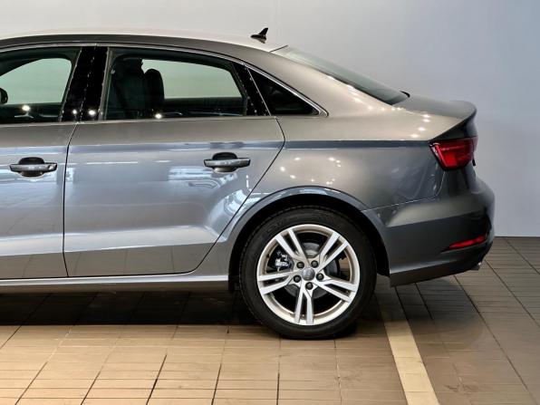 Audi A3 III (8V) Рестайлинг с пробегом 2019 года, цена 1 930 000 рублей, 130650 км, седан, Автокод Объявления