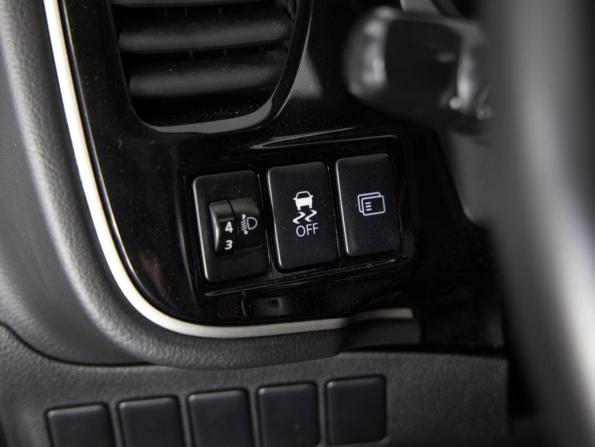 Mitsubishi Outlander III с пробегом 2013 года, цена 999 000 рублей, 283443 км, внедорожник, Автокод Объявления